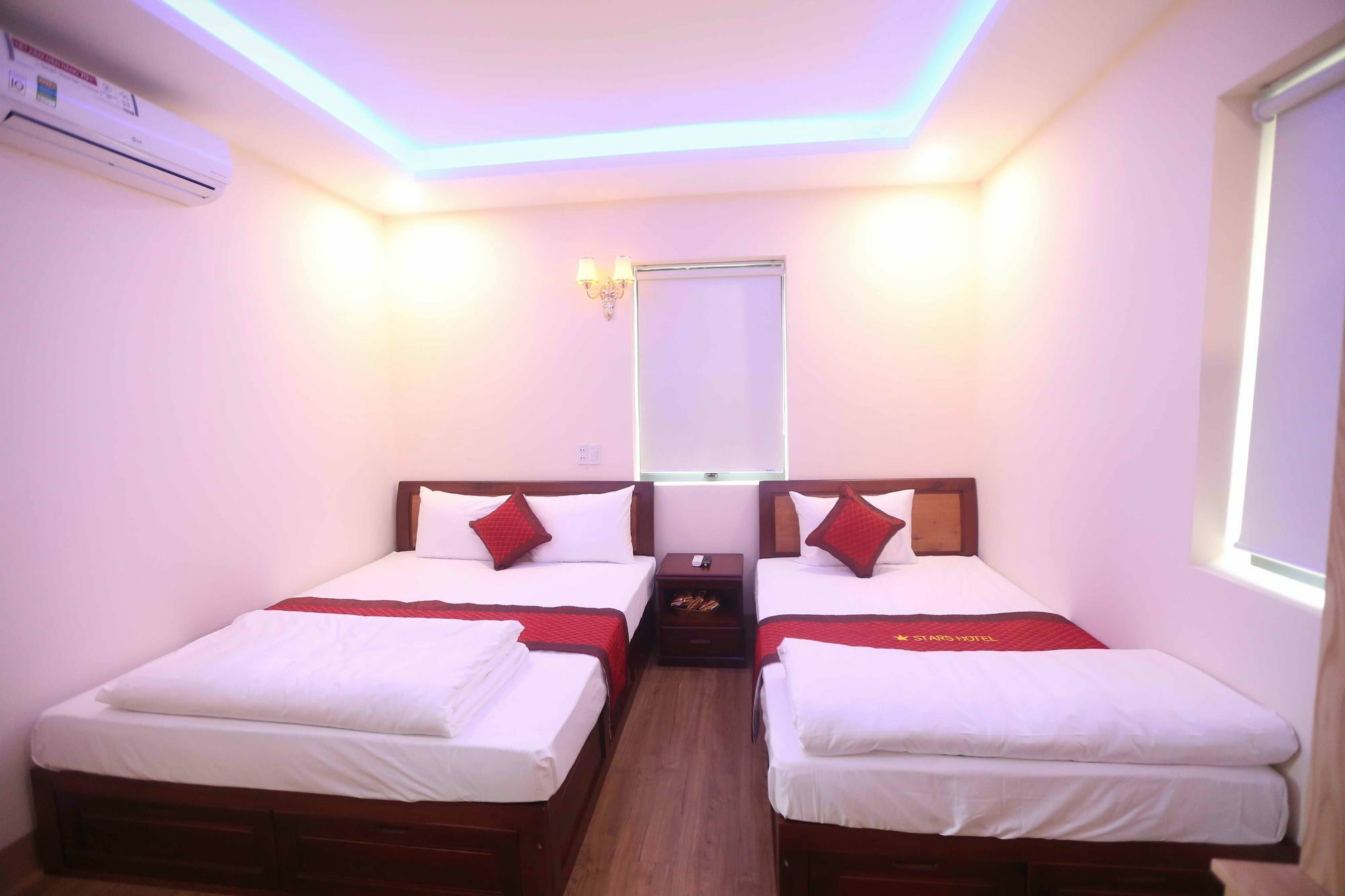 Stars Hotel Da Nang Buitenkant foto