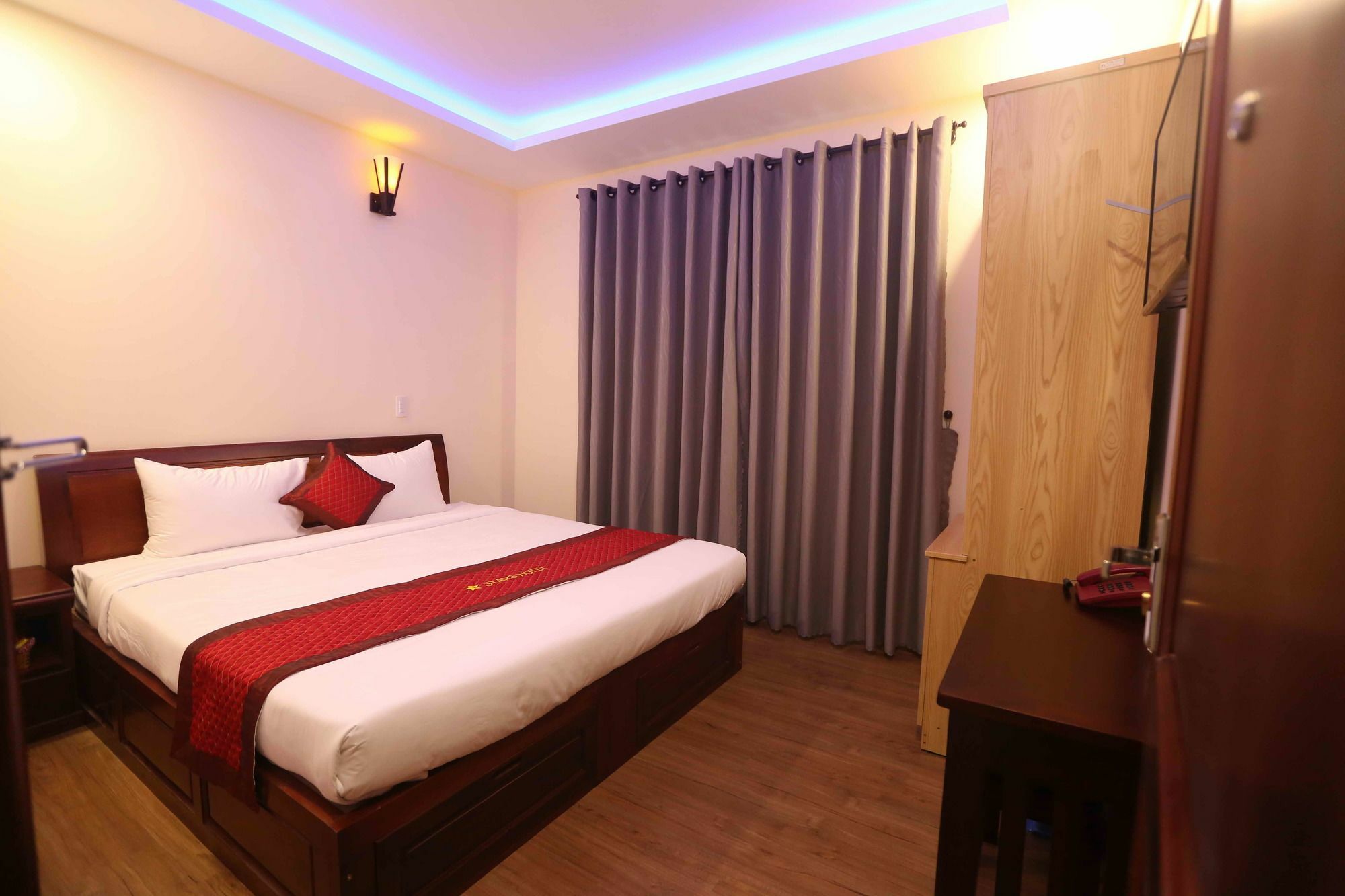 Stars Hotel Da Nang Buitenkant foto